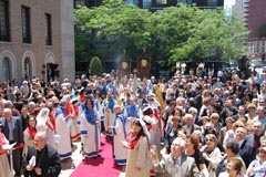 Религиозното освещаване на обновената Арменска Катедрала в Ню Йорк „Свети Вартан”