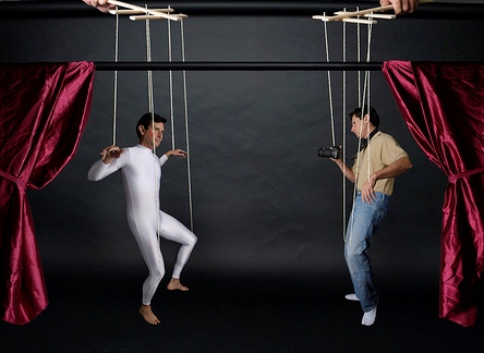 Творци на конци