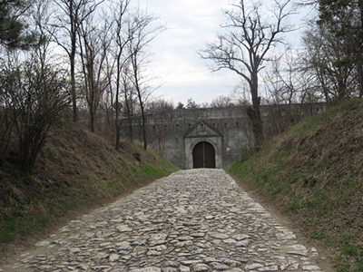 Входът на крепостта Меджиди табия - Силистра