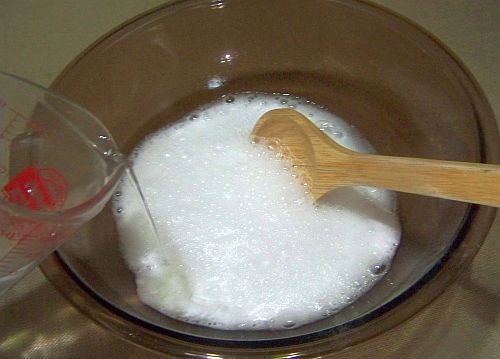 Как да се отървем от мухъла в дома си без хлорни препарати?